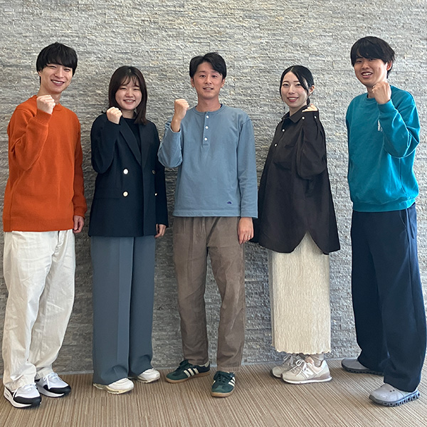 富岡奈緒輝・紺谷駿也・野見ひかる・田治米春花・栗原郁